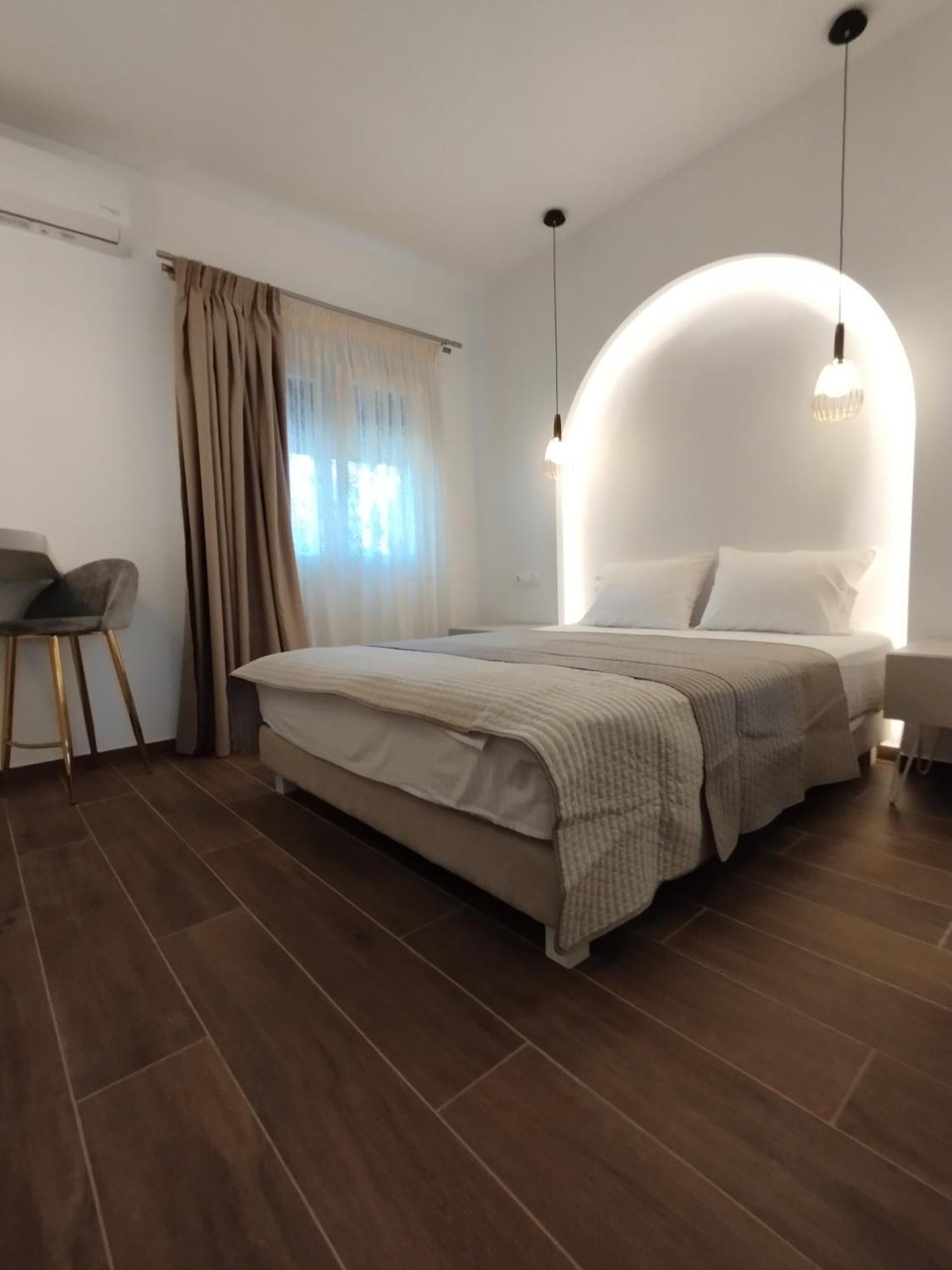 Nostos Otel Patitírion Dış mekan fotoğraf